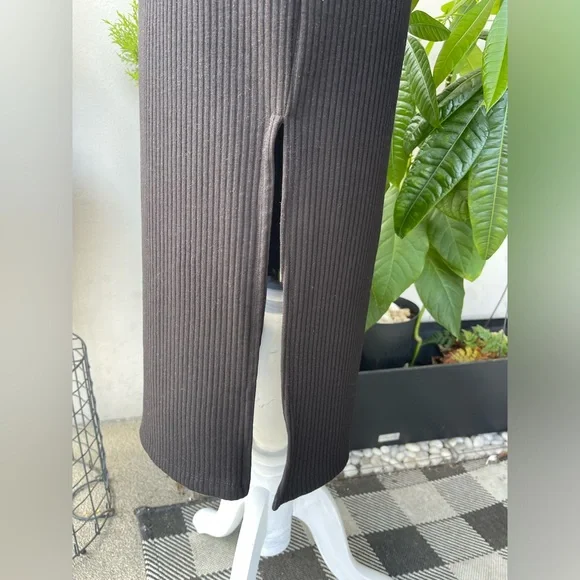 ☘️ H&M Midi Polo Shirt Ribbed Knit Dress with Short sleeves and Side Slit i… - Picture 11 of 15
